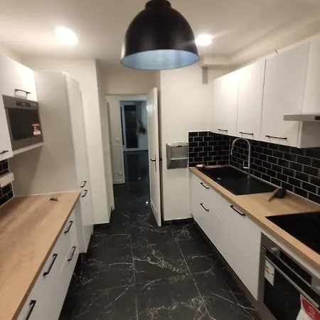 Privee Dans Un Appart Partage 4 Chambres A Evry-courcouronnes